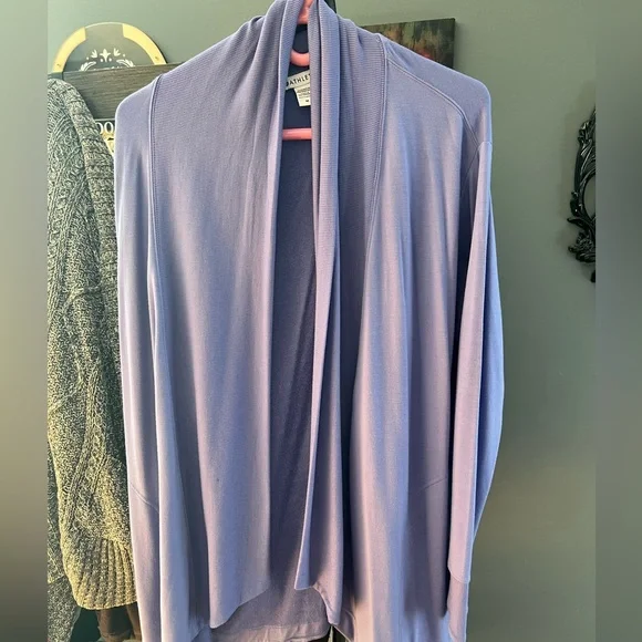 PRANAYAMA RESTORE WRAP Dark Adonis Blue size medium good condition - Picture 1 of 6